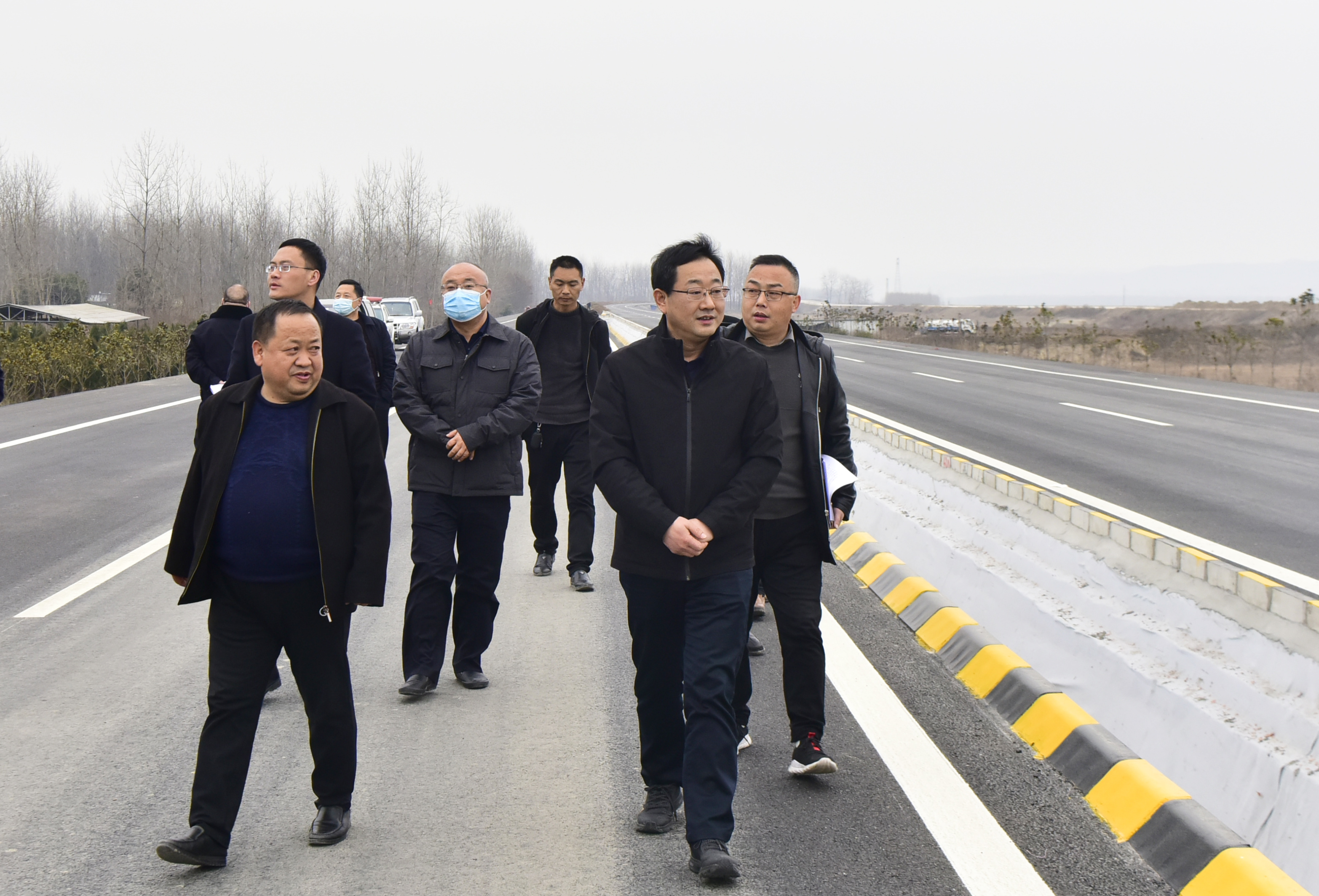 胡新利调研道路交通建设工作